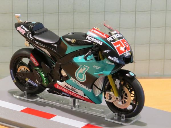 Picture of Fabio Quartararo Yamaha YZR-M1 2019 1:18 diecast