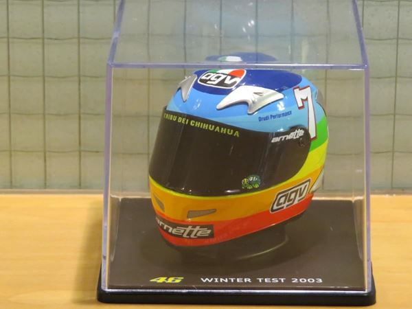 Picture of Valentino Rossi  AGV helmet 2003 Winter test 1:5