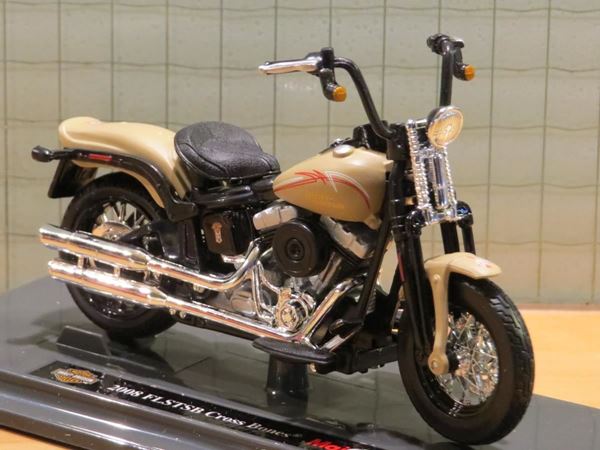 Picture of Harley Davidson FLSTSB Cross Bones 2008 1:18 (n56)