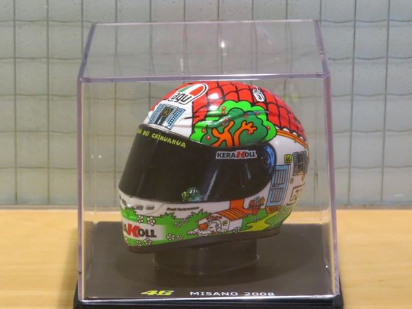 Picture of Valentino Rossi  AGV helmet 2008 Misano 1:5