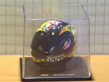 Afbeelding van Valentino Rossi  AGV helmet 1997 1:5