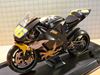 Picture of Valentino Rossi Yamaha YZF-R46 2005 1:10