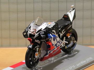Afbeelding van Jack Miller Ducati Desmosedici 2019 1:18 diecast