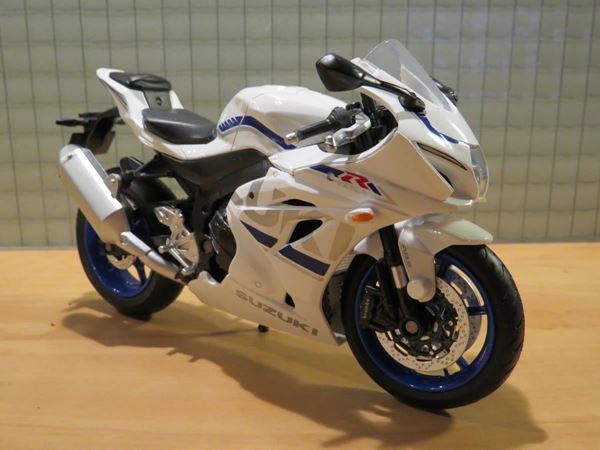 Picture of Suzuki GSX-R1000 white 1:12 88489