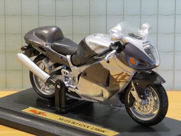 Afbeelding van Suzuki GSX-R1300 Hayabusa 1:18 grijs/zilver