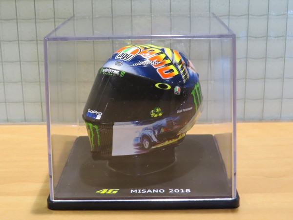 Picture of Valentino Rossi AGV helmet 2018 Misano 1:5