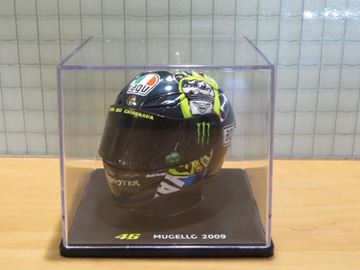 Afbeelding van Valentino Rossi AGV helmet 2009 Mugello 1:5