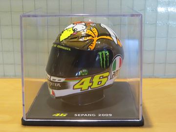 Afbeelding van Valentino Rossi  AGV helmet 2009 Sepang 1:5