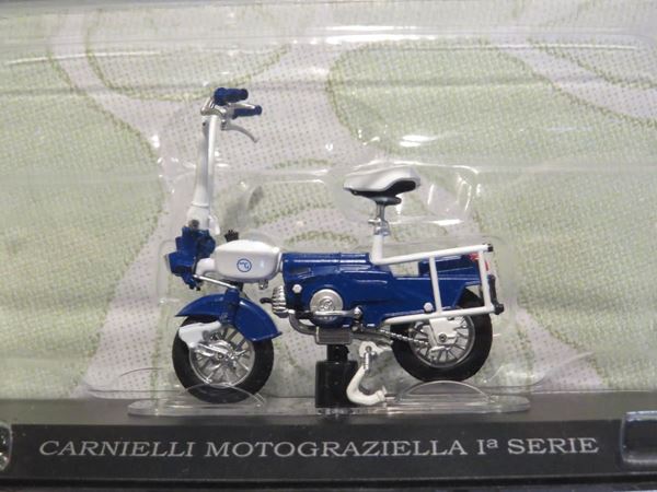 Picture of Carnielli Motograziella brommer 1:18 blue (M052)
