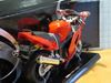 Picture of Honda CBR1100XX  Blackbird red 1:12 600101