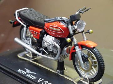 Afbeelding van Moto Guzzi V35 1:24 blister