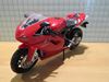 Picture of Ducati 1198 red 1:12 57143