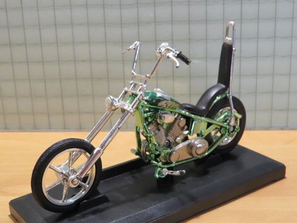 Picture of Iron Choppers 1:18 green