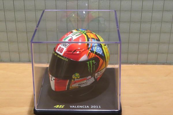 Picture of Valentino Rossi AGV helmet 2011 Valencia 1:5