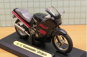 Afbeelding van Kawasaki Ninja 600R 1:18 Motormax los