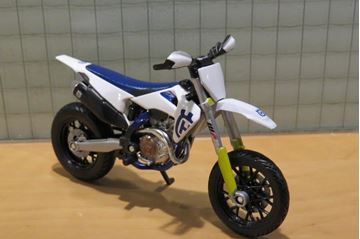 Afbeelding van Husqvarna FS 450 2019 Super motard 1:18