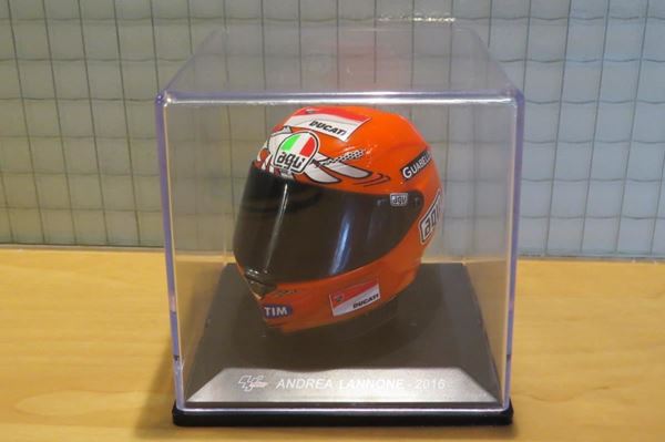 Picture of Andrea Iannone AGV helmet 2016 test 1:5 barst