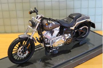 Afbeelding van Harley Davidson FXSB Breakout 1:18 grey (n117)