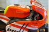 Picture of Valentino Rossi Ducati Desmosedici 2011 1:18