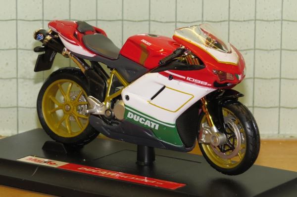 Picture of Ducati 1098 S 1:18 tri colore Maisto