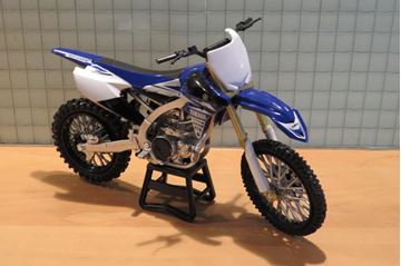 Afbeelding van Yamaha YZ450F 1:12 57983