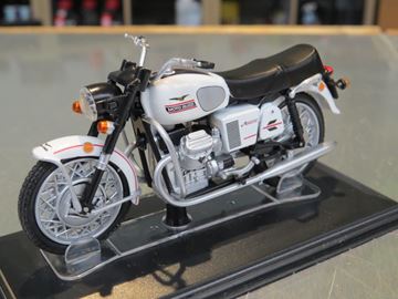 Afbeelding van Moto Guzzi V7 Special 1:24 blister