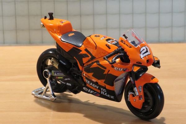 Picture of Iker Lecuona KTM RC16 2021 1:18 Maisto