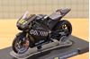 Picture of Valentino Rossi Yamaha YZR -M1 2004 Test Phillip Island 1:18