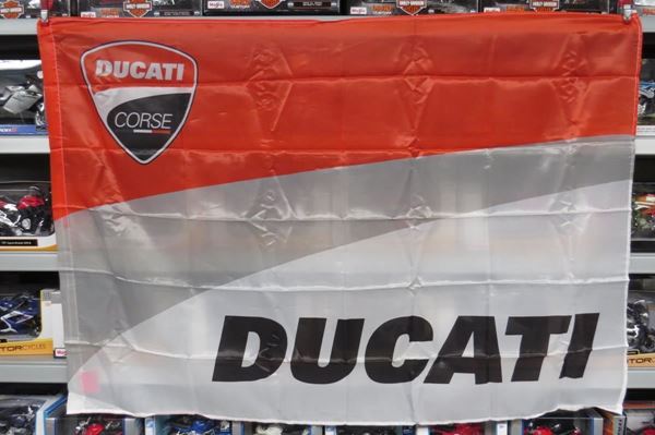 Picture of Ducati corse vlag flag 1756004 , 100 x 70 cm.