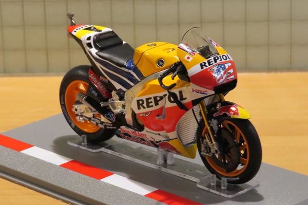 Picture of Nicky Hayden Honda RC213V Phillip Island 2016 1:18