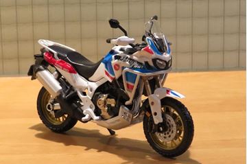 Afbeelding van Honda CRF1000 Africa twin 1:18 bburago