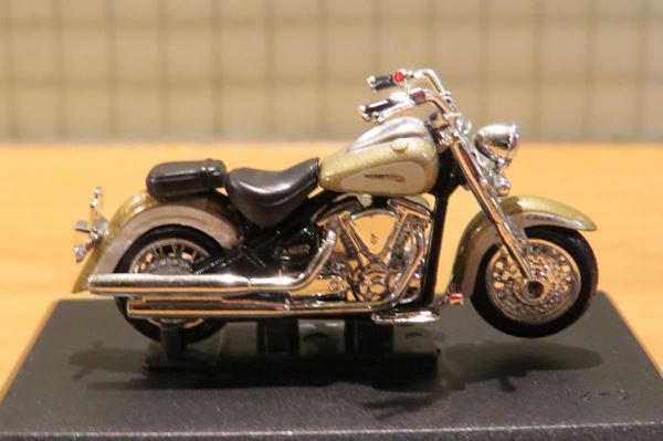 Picture of Yamaha V-Star 1:43