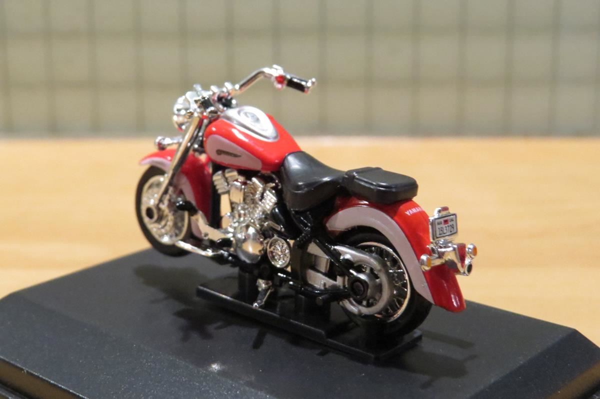 Yamaha V-Star 1:43