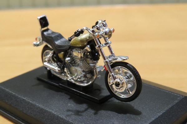 Picture of Yamaha Virago 1:43 cararama