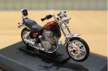 Afbeelding van Yamaha Virago 1:43 cararama