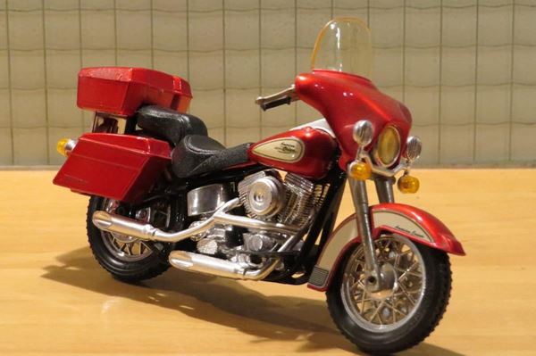 Picture of Harley Davidson Classic cruiser 1:18