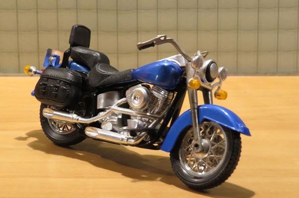 Picture of Harley Davidson custom 1:18 diecast