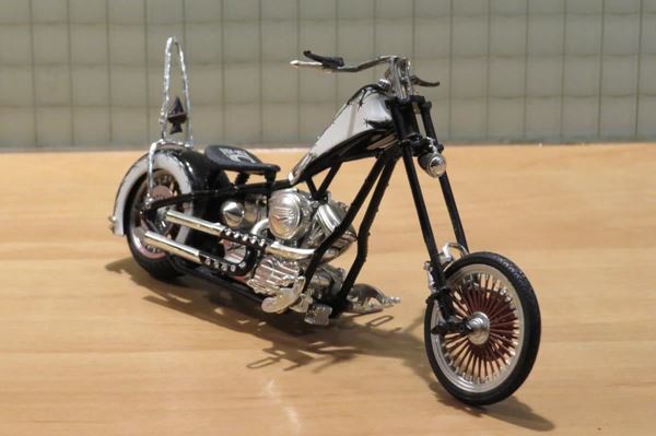 Picture of Harley Davidson Custom rigid #3 bike 1:18 diecast