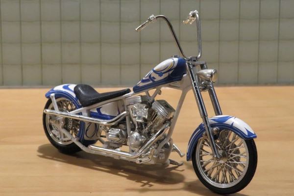 Picture of Orange County Choppers Lucy's bike 1:18 diecast
