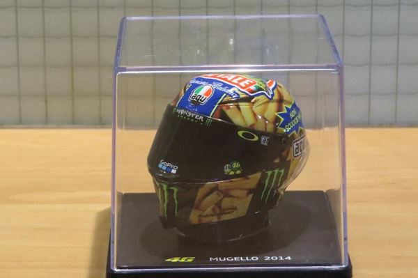 Picture of Valentino Rossi AGV helmet 2014 Mugello 1:5