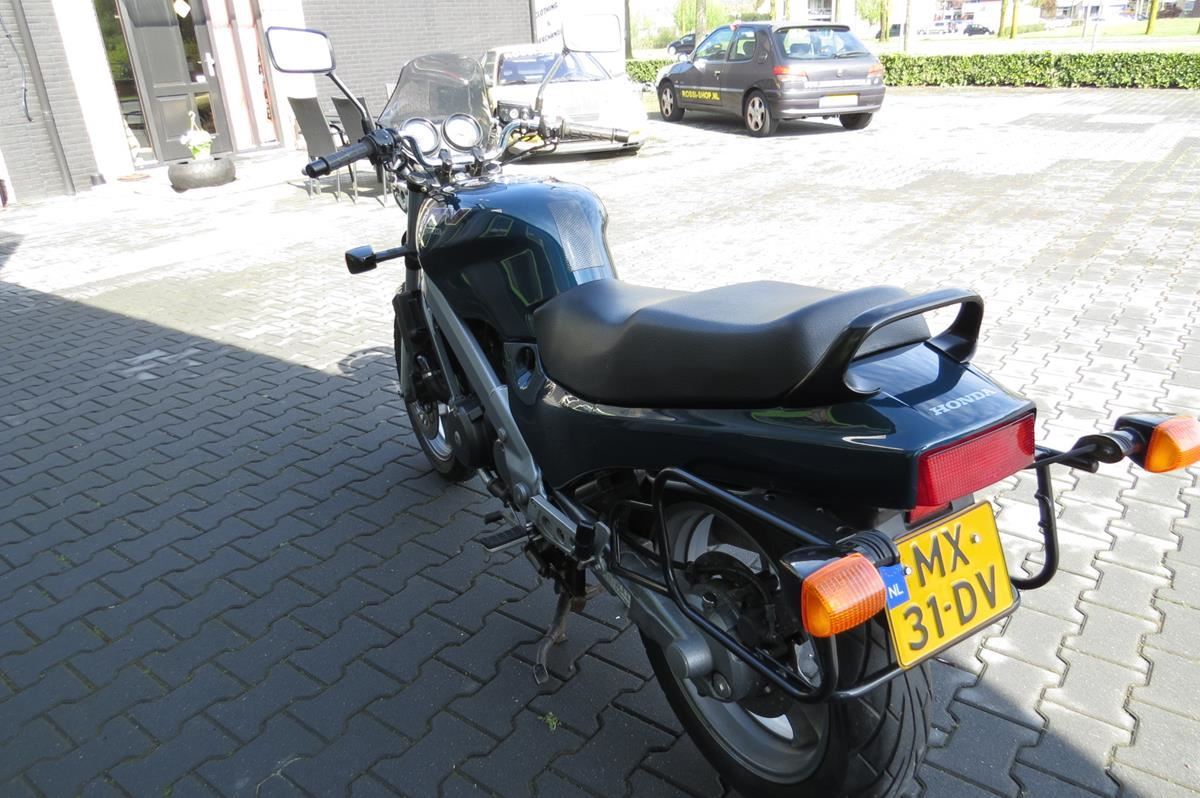 Cloche D'embrayage Honda NTV 650 Revere RC33 - Modèle 1996, Occasion