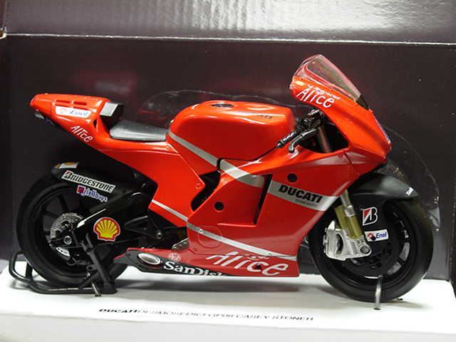 ducati desmosedici casey stoner
