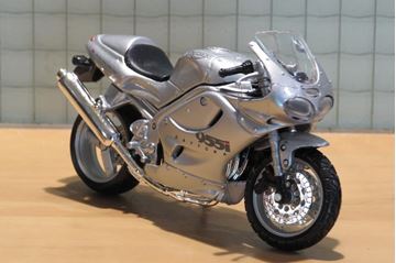 Afbeelding van Triumph Daytona 955i 1:18 bburago