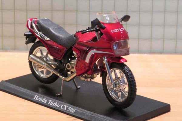 Picture of Honda CX500 Turbo 1:18 blister