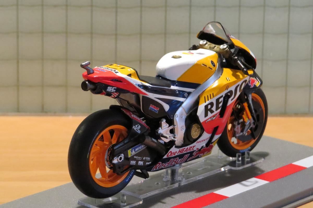 Miniature Moto GP 2021 – Honda RC213V Repsol – Échelle 1/18 – Maisto – Pneus Caoutchouc Et Suspension