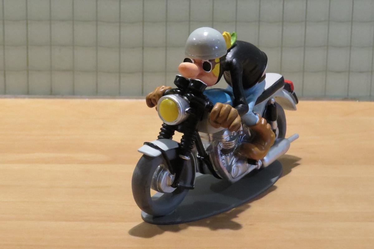 Figurine Résine Joe Bar Team - Jean Manchzeck Triumph 900 Daytona 1/18 (Vents D'Ouest)