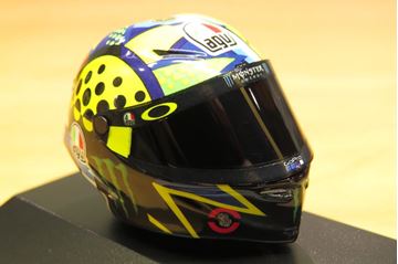Afbeelding van Valentino Rossi  AGV helmet 2020 Sepang winter test 1:8 399200066
