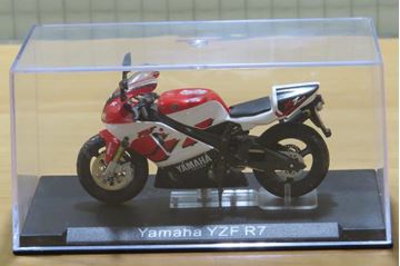 Afbeelding van Yamaha YZF R7 1:24