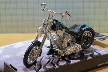 Afbeelding van Iron Choppers 1:18 blue