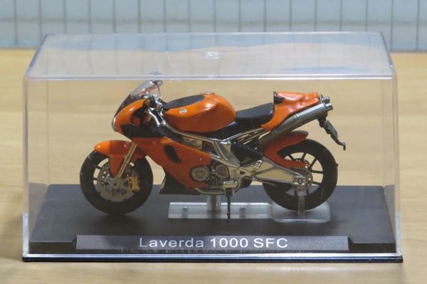 Picture of Laverda 1000 SFC 1:24